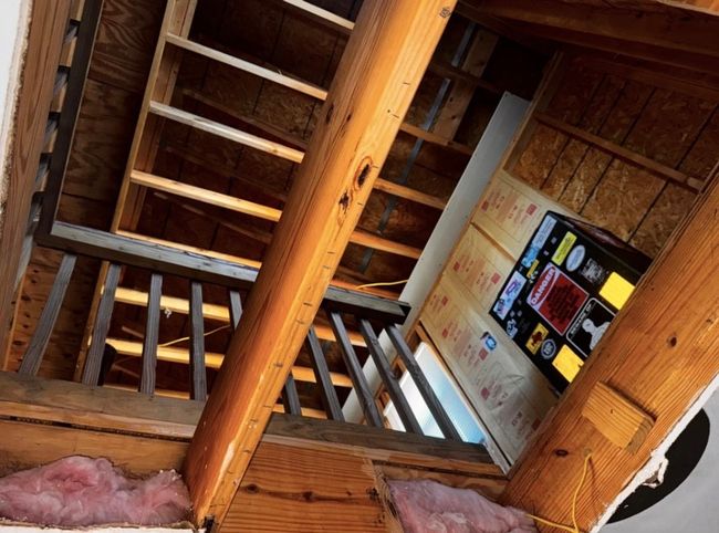 View of stairway | Image 9