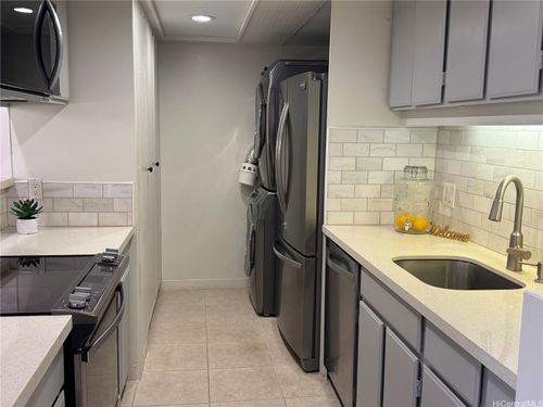 104-2600 Pualani Way, Honolulu, HI, 96815-3937 | Card Image