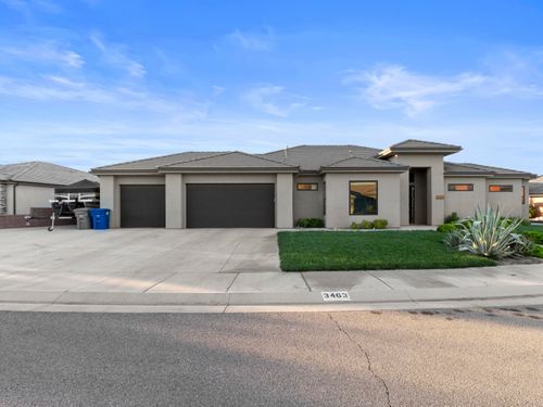 3463 E Chimney Rock Dr, St George, UT, 84790-5201 | Card Image