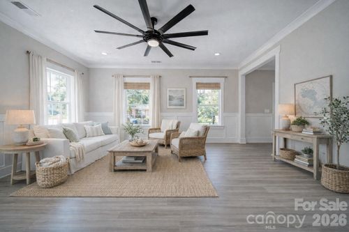 123 Tallassee Ln, New London, NC, 28127-5002 | Card Image