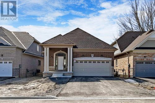 94 Holtby Crt, Port Perry, ON, L9L0B4 | Card Image