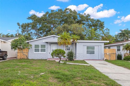 2443 26th Avenue S, ST PETERSBURG, FL, 33712 | Card Image