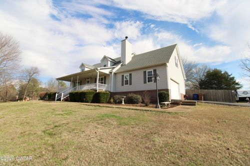 285 Meadowbrook Cir, Lexington, TN, 38351-4032 | Card Image