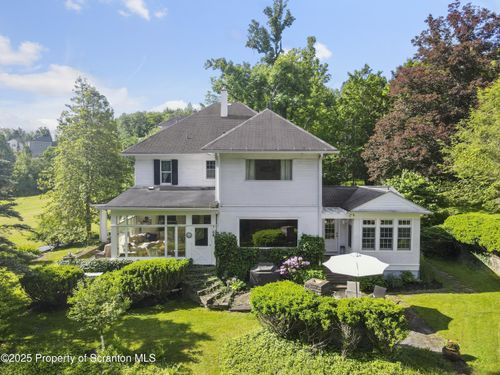 218 Weatherby St, Dalton, PA, 18414-8000 | Card Image