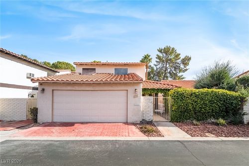 2009 Plaza De Cielo, Las Vegas, NV, 89102-4016 | Card Image