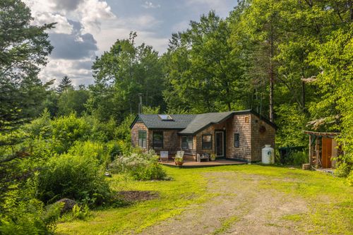 22 Aborn Hill Road, Knox, ME, 04986 | Card Image