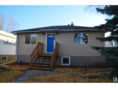 12043 63 St Nw, House other with 5 bedrooms, 3 bathrooms and null parking in Edmonton AB | Image 3