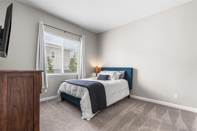 In-law suite bedroom with walk in closet and ensuite | Image 27