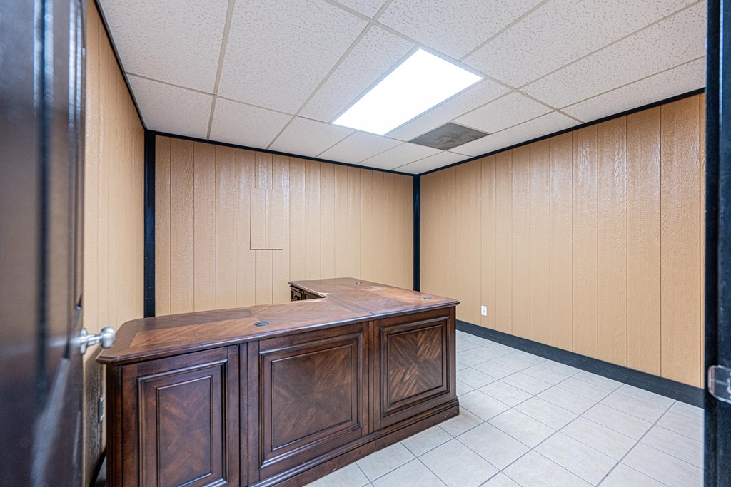 Commercial Sale in Odessa 5