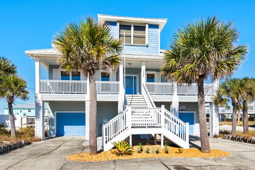 7646 Gulf Blvd, Navarre, FL, 32566-7007 | Card Image