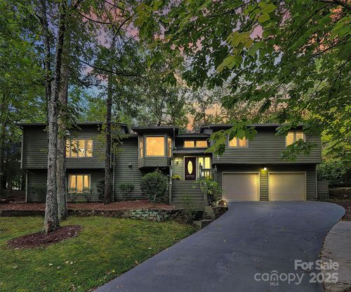 16 Woodvine Ln, Lake Wylie, SC, 29710-9010 | Card Image