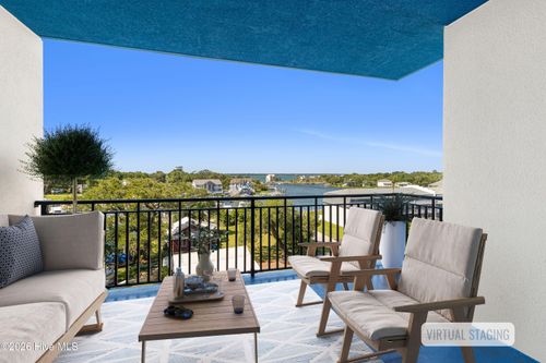 402-harborside-club-4425 Arendell St, Morehead City, NC, 28557-2796 | Card Image