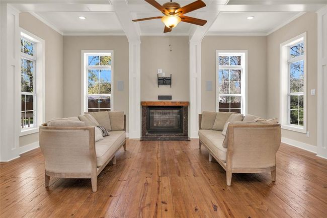 20802 Pecan Bend Rd, House other with 4 bedrooms, 4 bathrooms and 3 parking in Damon TX | Image 8