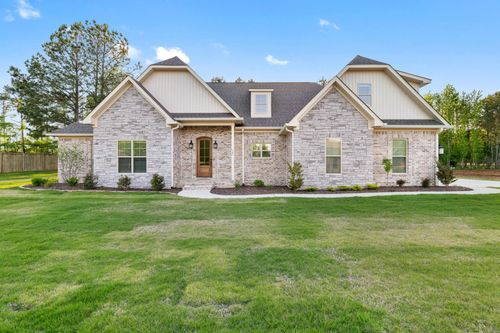 101 Allens Way, Florence, AL, 35634-2082 | Card Image