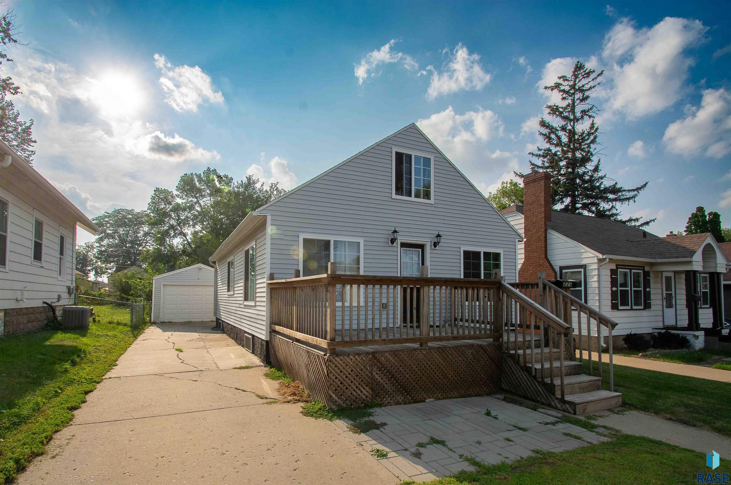 West Ave, Sioux Falls, SD 57104