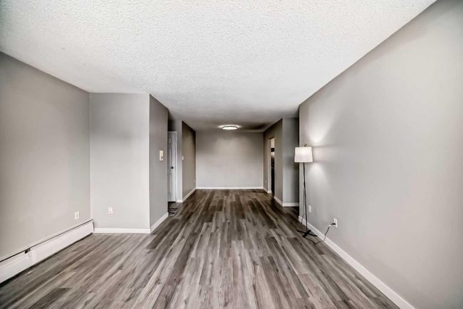 5310 - 315 Southampton Drive Sw, Home with 2 bedrooms, 1 bathrooms and 1 parking in Calgary AB | Image 18
