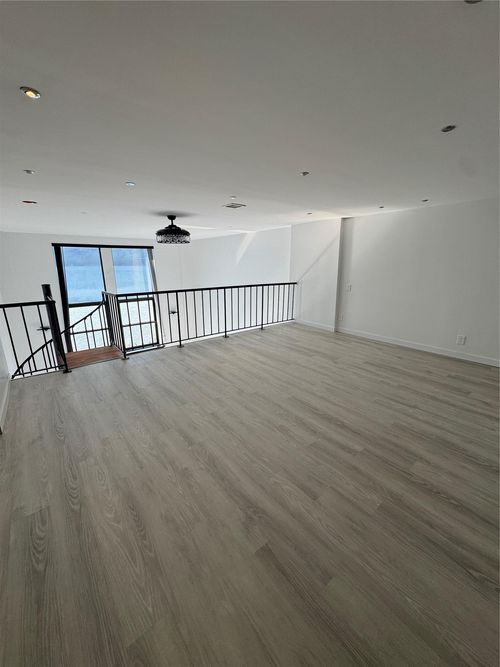 apt-4t-23 Water Grant St, Yonkers, NY, 10701-3585 | Card Image