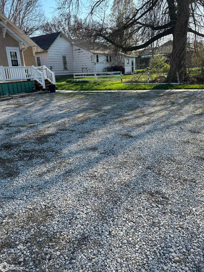 311 5 Th St, Home with 2 bedrooms, 2 bathrooms and 1 parking in Griswold IA | Image 6