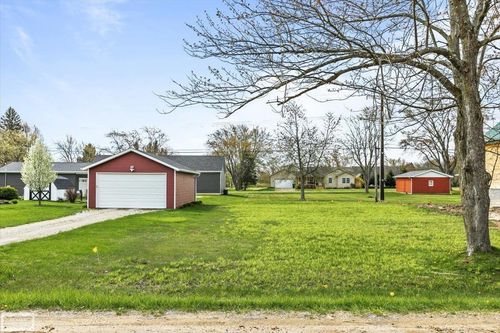 VL Blue Water Boulevard, Worth Township, MI, 48450 | Card Image