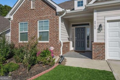 6968 Manchester Drive, House other with 5 bedrooms, 3 bathrooms and 2 parking in Flowery Branch GA | Image 3