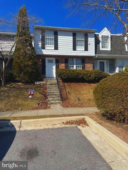 9730 Red Clover Ct, Baltimore, MD, 21234-1870 | Card Image