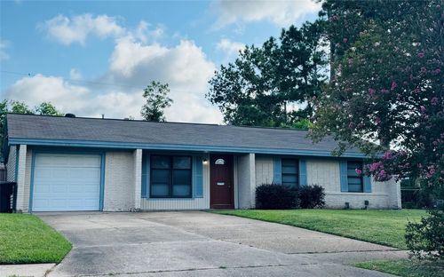 4206 Gardendale Dr, Houston, TX, 77092-7507 | Card Image