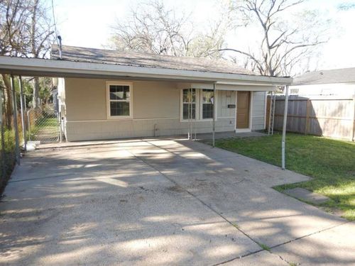 4218 Buck St, Houston, TX, 77020-6318 | Card Image