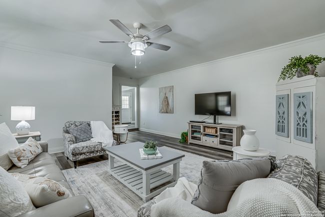 1208 Colony Dr, House other with 3 bedrooms, 2 bathrooms and null parking in Schertz TX | Image 25