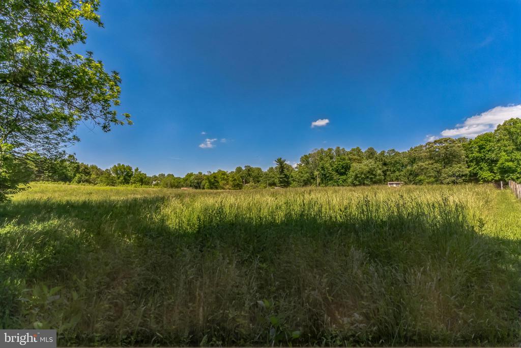 Land in PRINCE FREDERICK 4