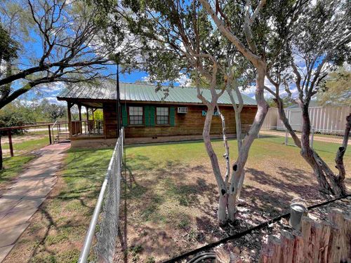 175 Elmer Rd, Llano, TX, 78643-1869 | Card Image
