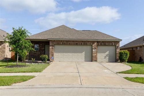 1333 Red Hills Dr, Rosharon, TX, 77583-3484 | Card Image