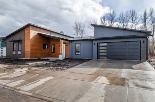 5567 Golf Dr, Lolo, MT, 59847-8743 | Card Image