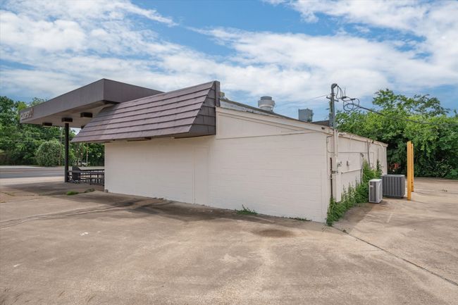 1907 W Oak St, Home with 0 bedrooms, 0 bathrooms and null parking in Palestine TX | Image 28