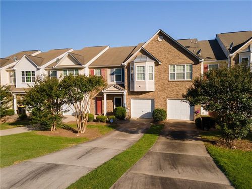 6120 Capitol Knl, Fairburn, GA, 30213-4422 | Card Image