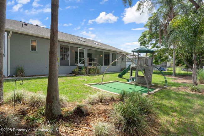 11242 Riddle Dr, House other with 3 bedrooms, 3 bathrooms and null parking in SPRING HILL FL | Image 55