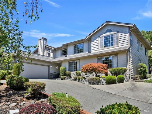 125 Tiburon Boulevard, Mill Valley, CA, 94941 | Card Image