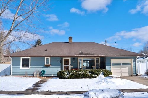 2819 Clark Pl, Eau Claire, WI, 54701-6304 | Card Image