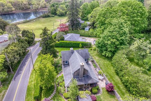 45 New York Ave, Shelter Is Ht, NY, 11965 | Card Image