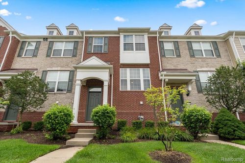 44511 Ellery Ln, Novi, MI, 48377-2578 | Card Image