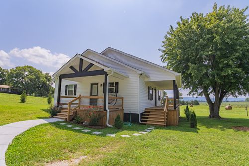 34 Bailey Rd, Decherd, TN, 37324-4000 | Card Image