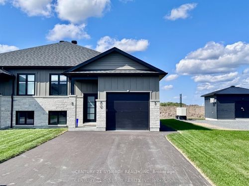 b-89 Helen Street, North Stormont, ON, K0A1R0 | Card Image