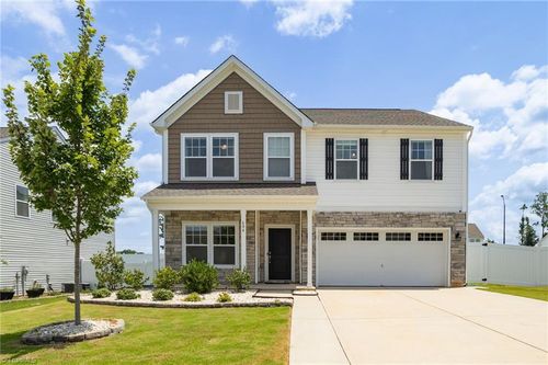 604 Florence Mill Ln, High Point, NC, 27260-2716 | Card Image