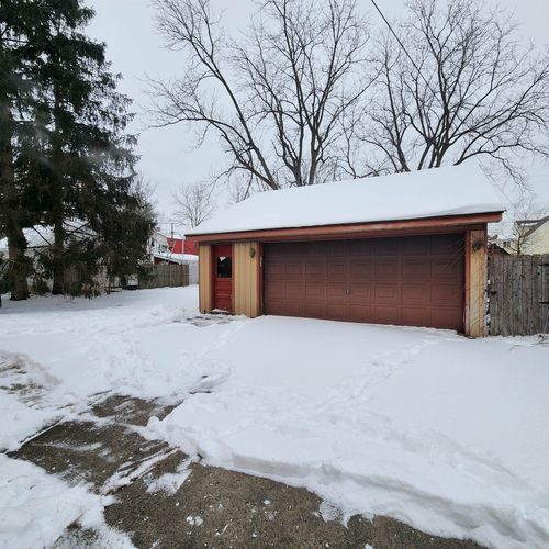 73385 Floral St, Armada, MI, 48005-3360 | Card Image