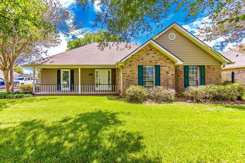 411 Valhi Blvd, Houma, LA, 70360-6286 | Card Image