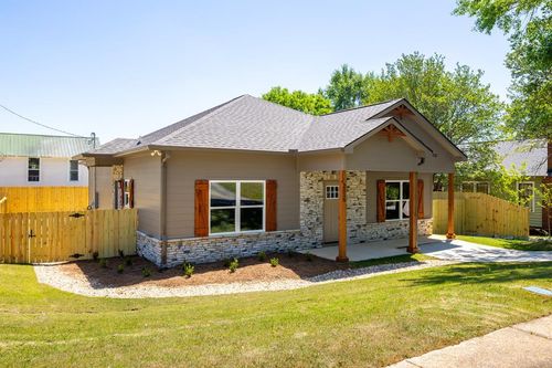 2116 6th Ave, Phenix City, AL, 36867-4767 | Card Image