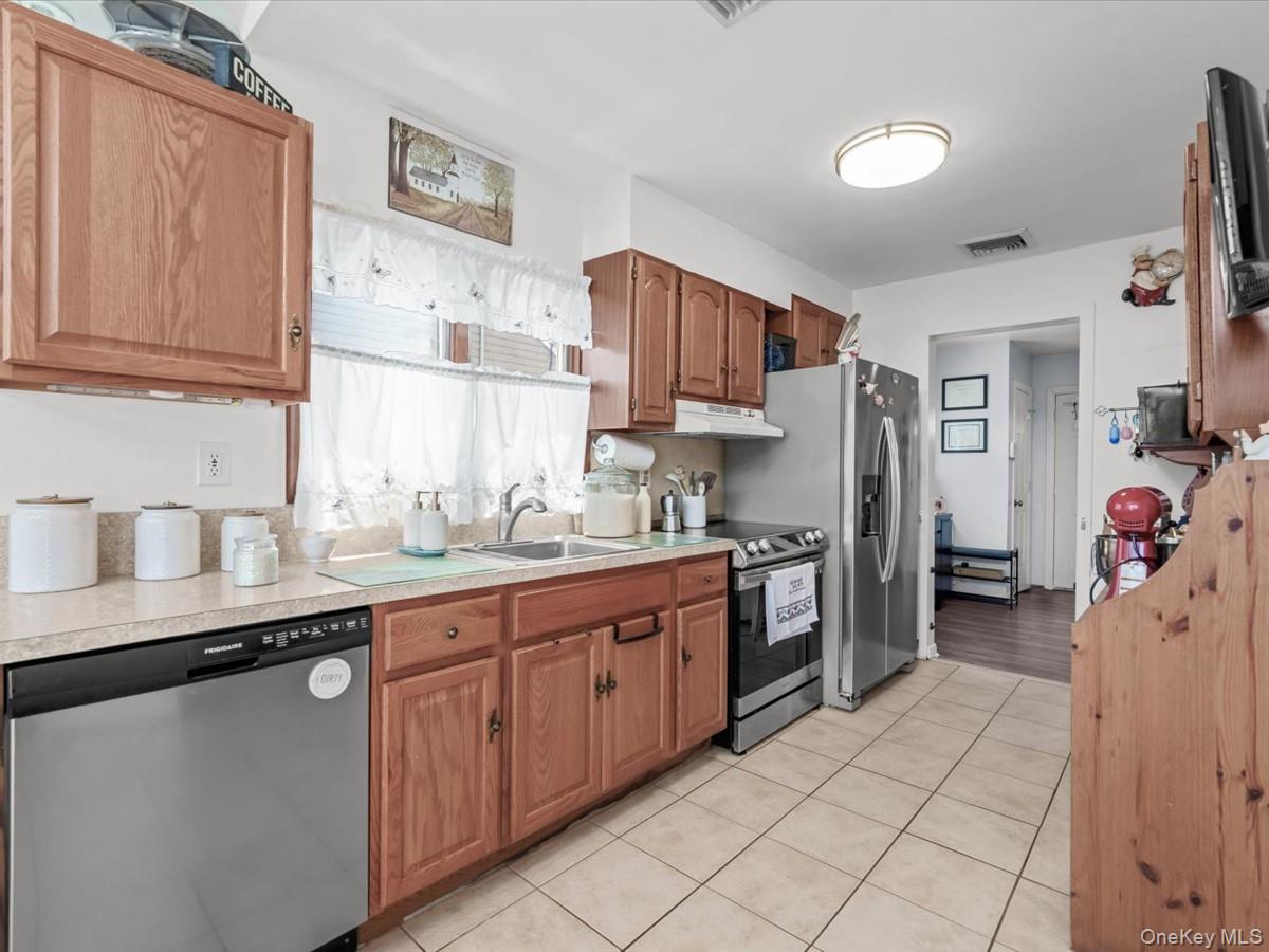 Residential in Oyster Bay 5