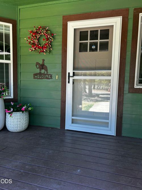 51343 Mitchell, La Pine, OR, 97739 | Card Image