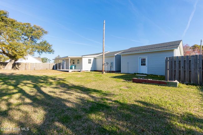 472 Cape Lookout Dr, House other with 2 bedrooms, 2 bathrooms and 3 parking in Harkers Island NC | Image 24
