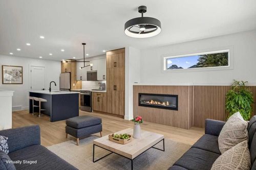 104-1413 Mountain Avenue, Canmore, AB, T1W1M3 | Card Image