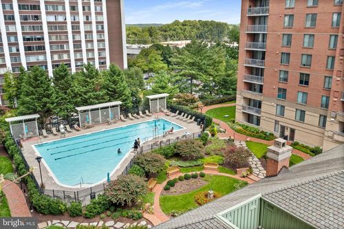 722-11710 Old Georgetown Rd, NORTH BETHESDA, MD, 20852-2696 | Card Image